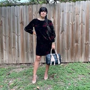 NWT Ann Taylor Cuffed Floral Print Velvet Shift Dress In Black